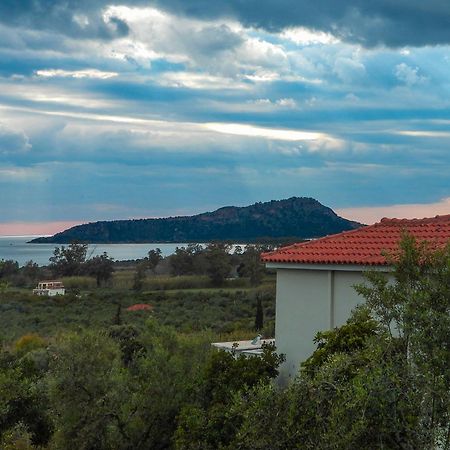 Thanos Village Gialova Luaran gambar