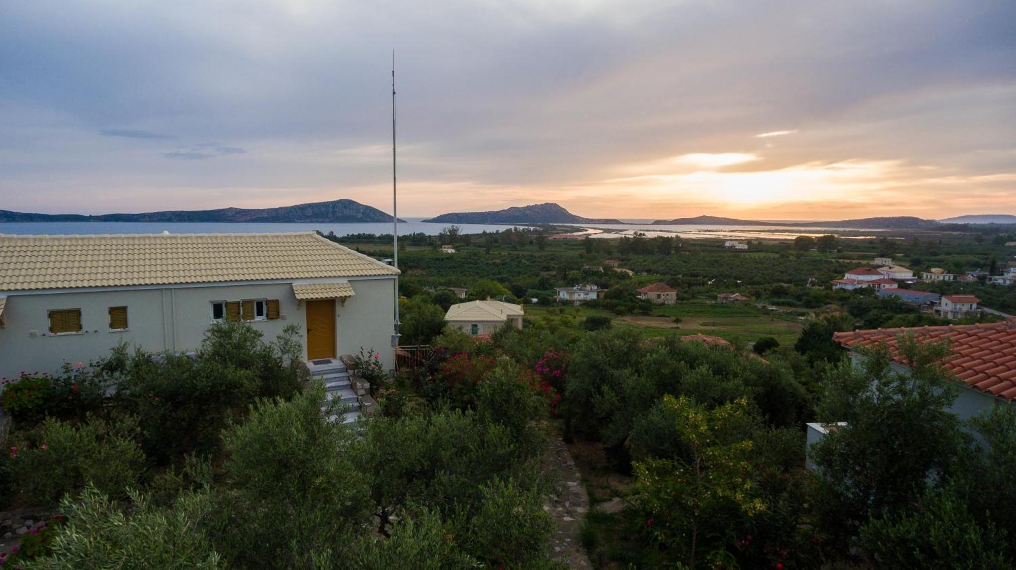 Thanos Village Gialova Luaran gambar